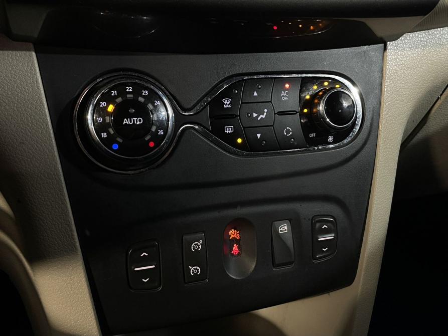 Renault Logan II Великий Новгород  - изображение 15