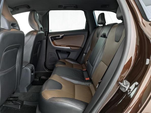 Volvo XC60 I Рестайлинг с пробегом 2017 года, цена 2 650 000 рублей, 110734 км, внедорожник, Автокод Объявления