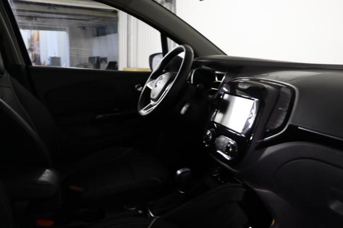 Renault Kaptur I Рестайлинг с пробегом 2021 года, цена 1 759 990 рублей, 95135 км, внедорожник, Автокод Объявления