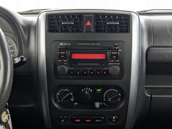 Suzuki Jimny III Рестайлинг 1 с пробегом 2008 года, цена 950 000 рублей, 176350 км, внедорожник, Автокод Объявления