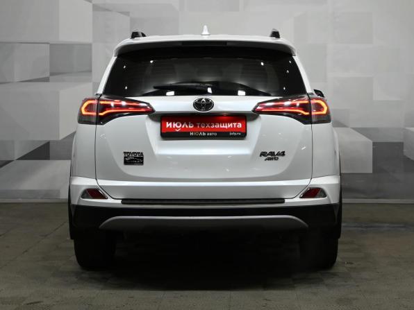 Toyota RAV4 IV (XA40) Рестайлинг с пробегом 2018 года, цена 2 800 000 рублей, 115850 км, внедорожник, Автокод Объявления