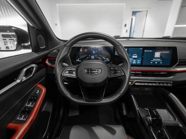 Geely Coolray I Рестайлинг с пробегом 2024 года, цена 2 095 000 рублей, 33977 км, внедорожник, Автокод Объявления