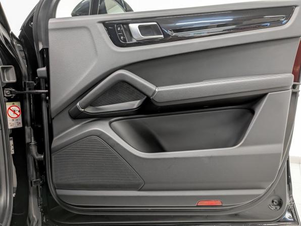 Porsche Cayenne III с пробегом 2019 года, цена 6 650 000 рублей, 112250 км, внедорожник, Автокод Объявления