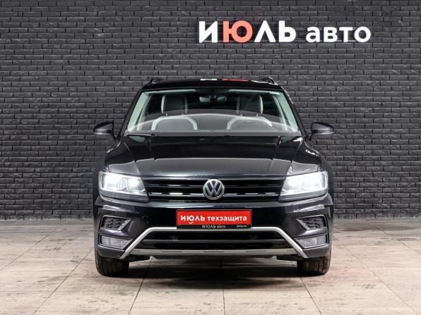 Volkswagen Tiguan II с пробегом 2018 года, цена 2 550 000 рублей, 125703 км, внедорожник, Автокод Объявления