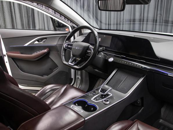 Omoda C5 I с пробегом 2023 года, цена 1 798 000 рублей, 51364 км, внедорожник, Автокод Объявления