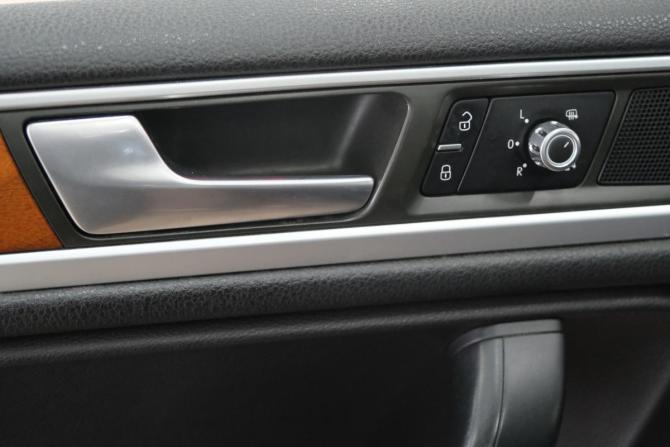 Volkswagen Touareg II с пробегом 2013 года, цена 1 949 000 рублей, 275000 км, внедорожник, Автокод Объявления