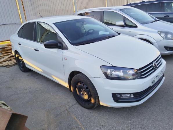Volkswagen Polo V Рестайлинг с пробегом 2015 года, цена 795 000 рублей, 146534 км, седан, Автокод Объявления
