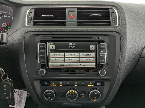 Volkswagen Jetta VI с пробегом 2013 года, цена 1 070 000 рублей, 108792 км, седан, Автокод Объявления
