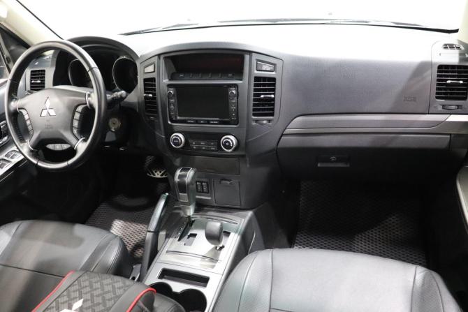 Mitsubishi Pajero IV Рестайлинг 1 с пробегом 2012 года, цена 2 500 000 рублей, 177455 км, внедорожник, Автокод Объявления