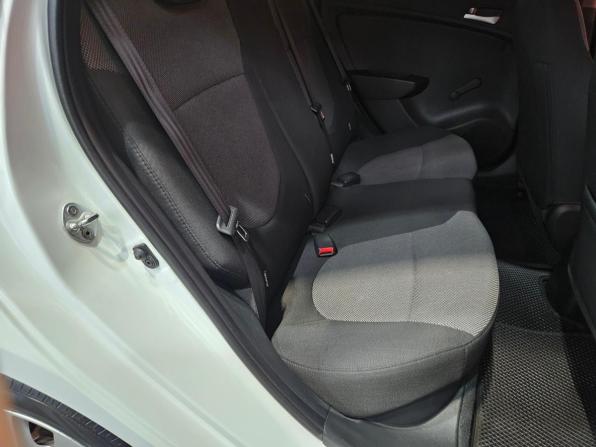 Hyundai Solaris I с пробегом 2013 года, цена 799 000 рублей, 74083 км, седан, Автокод Объявления