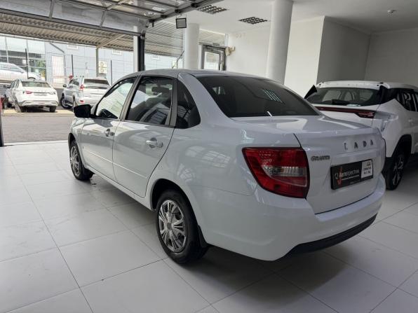 Lada (ВАЗ) Granta I Рестайлинг с пробегом 2024 года, цена 799 000 рублей, 45100 км, седан, Автокод Объявления