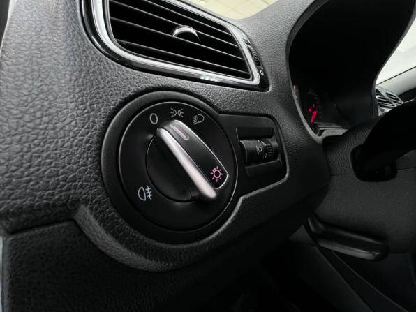 Volkswagen Polo V Рестайлинг с пробегом 2020 года, цена 1 549 000 рублей, 72745 км, седан, Автокод Объявления