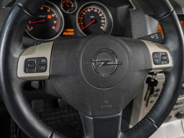 Opel Astra H Рестайлинг с пробегом 2008 года, цена 699 000 рублей, 252920 км, седан, Автокод Объявления