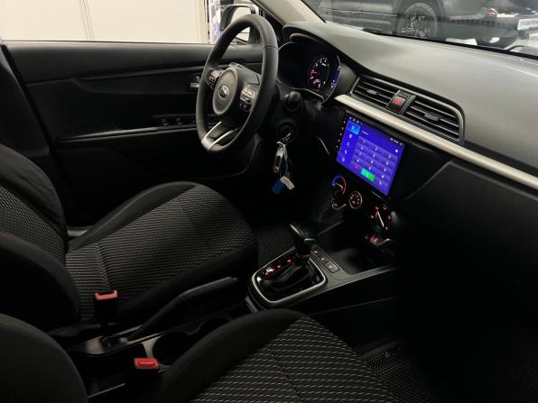 Kia Rio IV с пробегом 2017 года, цена 1 395 000 рублей, 94517 км, седан, Автокод Объявления