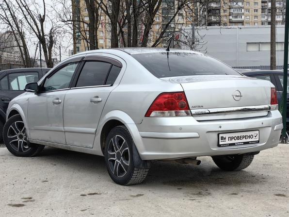 Opel Astra H Рестайлинг с пробегом 2008 года, цена 244 900 рублей, 270000 км, седан, Автокод Объявления