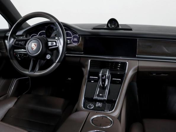 Porsche Panamera II Рестайлинг с пробегом 2020 года, цена 9 450 000 рублей, 40612 км, лифтбек, Автокод Объявления