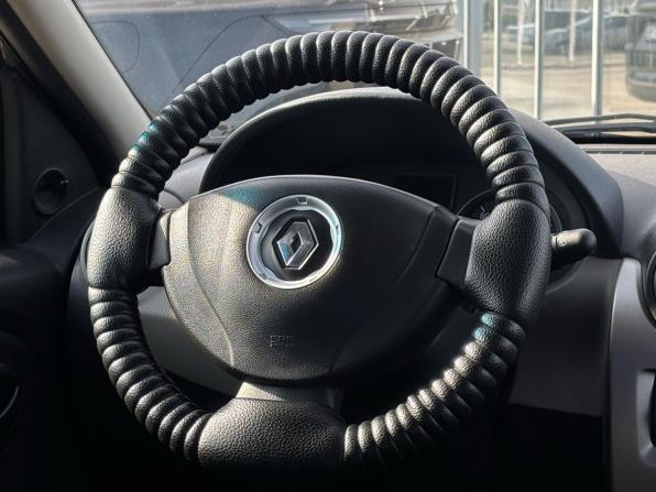 Renault Logan I Рестайлинг с пробегом 2011 года, цена 379 000 рублей, 239000 км, седан, Автокод Объявления