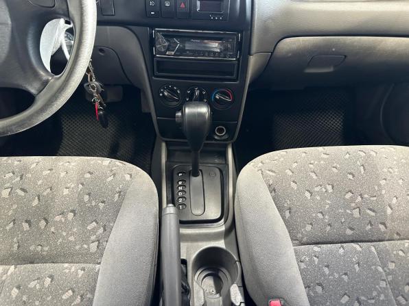 Kia Spectra I Рестайлинг 2 с пробегом 2008 года, цена 370 000 рублей, 277100 км, седан, Автокод Объявления