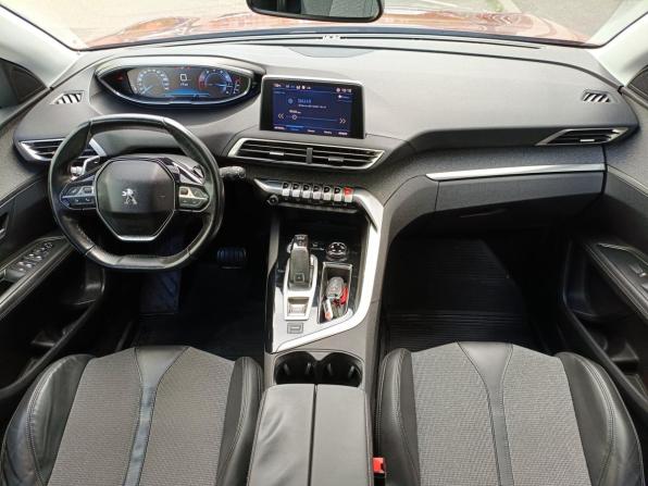 Peugeot 3008 II с пробегом 2017 года, цена 1 799 000 рублей, 95509 км, внедорожник, Автокод Объявления