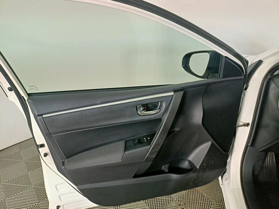 Toyota Corolla XI (E160 E170 E180) Рестайлинг 1 Архангельск  - изображение 10