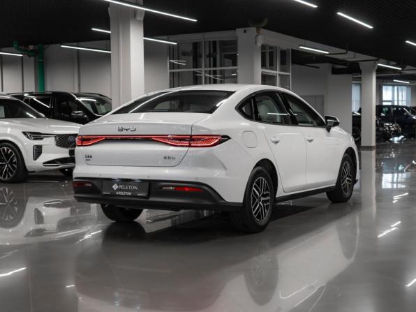 BYD Seal 05 с пробегом 2025 года, цена 2 990 000 рублей, 100 км, седан, Автокод Объявления