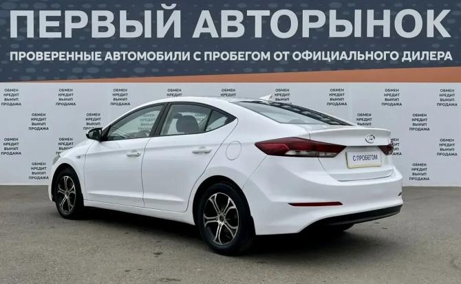 Hyundai Elantra VI (AD) с пробегом 2018 года, цена 1 140 000 рублей, 117972 км, седан, Автокод Объявления