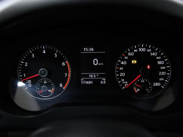 Volkswagen Jetta VI с пробегом 2012 года, цена 850 000 рублей, 173681 км, седан, Автокод Объявления