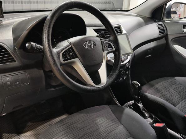 Hyundai Solaris I Рестайлинг с пробегом 2014 года, цена 889 900 рублей, 143586 км, седан, Автокод Объявления