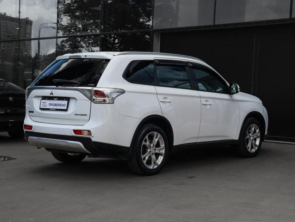 Mitsubishi Outlander III с пробегом 2014 года, цена 1 500 000 рублей, 167166 км, внедорожник, Автокод Объявления