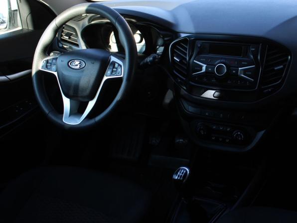 Lada (ВАЗ) Vesta I с пробегом 2019 года, цена 999 000 рублей, 115762 км, универсал, Автокод Объявления