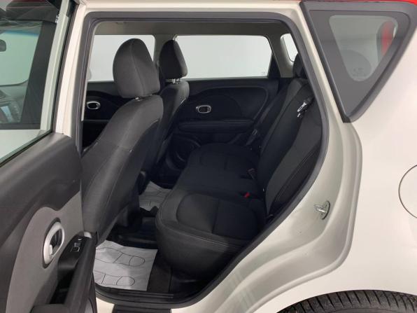 Kia Soul II Рестайлинг с пробегом 2018 года, цена 1 551 000 рублей, 81795 км, хэтчбек, Автокод Объявления