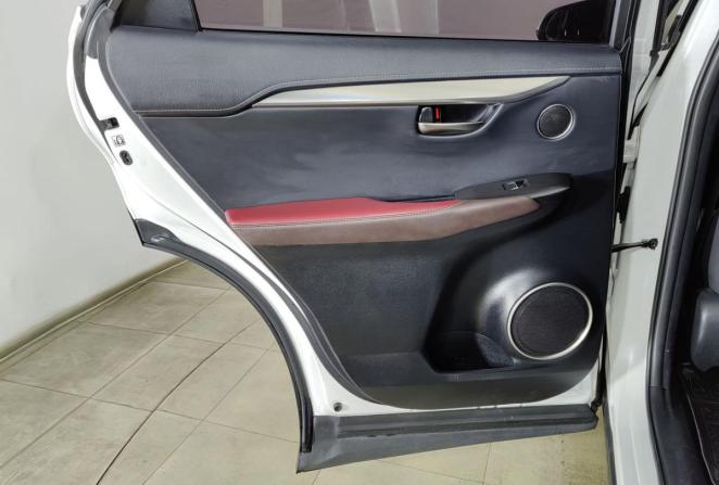 Lexus NX I Рестайлинг с пробегом 2018 года, цена 2 400 000 рублей, 240697 км, внедорожник, Автокод Объявления