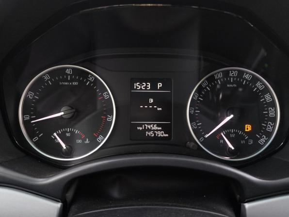 Skoda Octavia II (A5) Рестайлинг с пробегом 2012 года, цена 1 015 000 рублей, 145800 км, лифтбек, Автокод Объявления