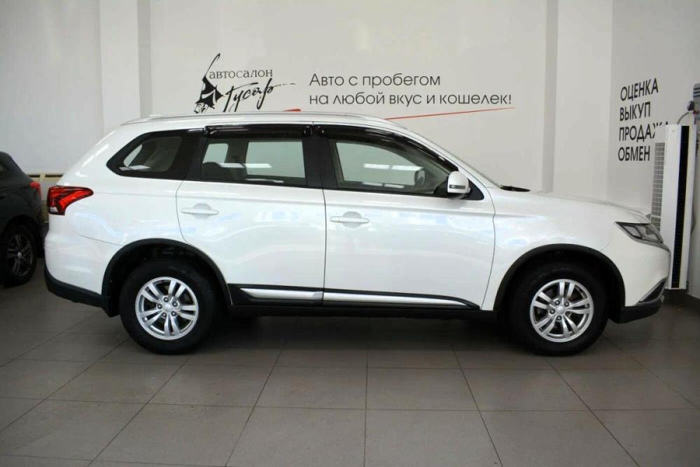 Mitsubishi Outlander III Рестайлинг 2 Киров  - изображение 7