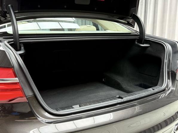 BMW 7 серии VI (G11/G12) с пробегом 2015 года, цена 2 999 000 рублей, 187631 км, седан, Автокод Объявления