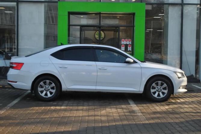 Skoda Superb III с пробегом 2019 года, цена 1 849 000 рублей, 61454 км, лифтбек, Автокод Объявления