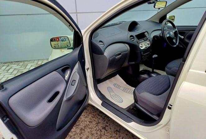 Toyota Vitz I (P10) с пробегом 2003 года, цена 570 000 рублей, 141994 км, хэтчбек, Автокод Объявления