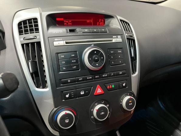 Kia Ceed I Рестайлинг с пробегом 2010 года, цена 680 000 рублей, 147320 км, универсал, Автокод Объявления