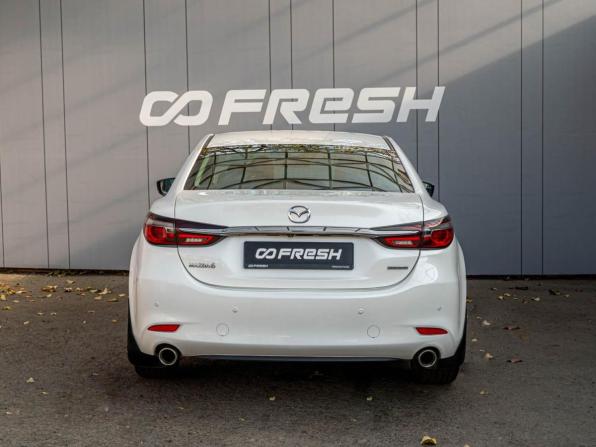 Mazda 6 III (GJ) Рестайлинг 2 с пробегом 2020 года, цена 2 649 000 рублей, 105402 км, седан, Автокод Объявления