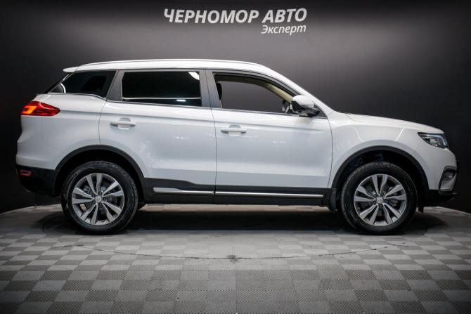 Geely Atlas I с пробегом 2021 года, цена 1 970 000 рублей, 56000 км, внедорожник, Автокод Объявления