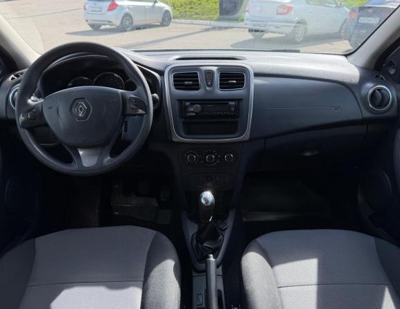 Renault Logan II Рестайлинг с пробегом 2020 года, цена 670 000 рублей, 178300 км, седан, Автокод Объявления