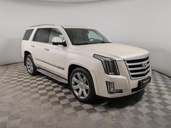 Cadillac Escalade IV с пробегом 2015 года, цена 2 500 000 рублей, 253776 км, внедорожник, Автокод Объявления