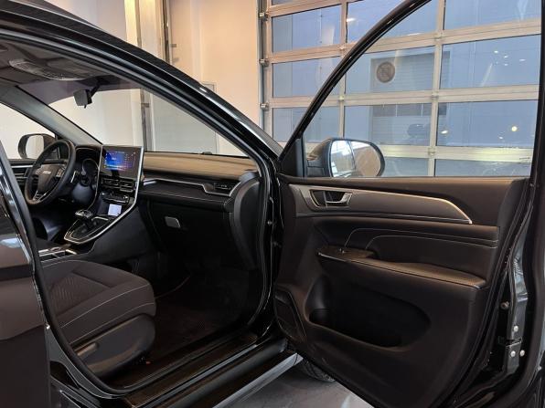 Haval M6 II с пробегом 2024 года, цена 1 820 000 рублей, 23210 км, внедорожник, Автокод Объявления
