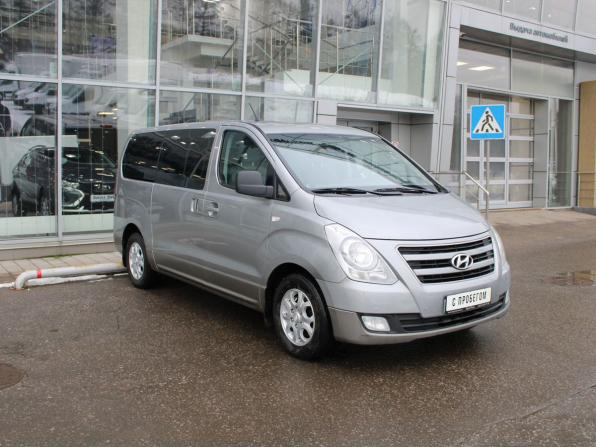 Hyundai H-1 II с пробегом 2014 года, цена 1 580 000 рублей, 228365 км, минивэн, Автокод Объявления