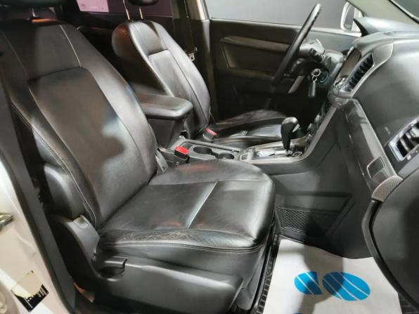 Chevrolet Captiva I Рестайлинг 2 с пробегом 2013 года, цена 1 310 000 рублей, 207210 км, внедорожник, Автокод Объявления