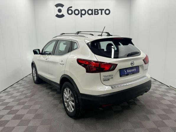 Nissan Rogue Sport I с пробегом 2017 года, цена 2 070 000 рублей, 26582 км, внедорожник, Автокод Объявления