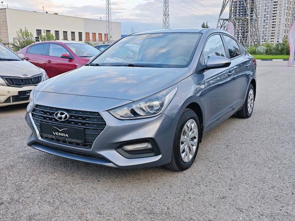 Hyundai Solaris II с пробегом 2018 года, цена 1 320 000 рублей, 116717 км, седан, Автокод Объявления
