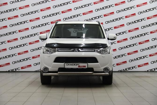 Mitsubishi Outlander III с пробегом 2014 года, цена 1 665 650 рублей, 275257 км, внедорожник, Автокод Объявления