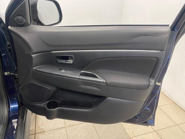 Mitsubishi ASX I с пробегом 2010 года, цена 598 000 рублей, 285000 км, внедорожник, Автокод Объявления