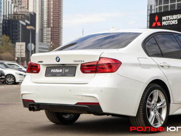 BMW 3 серии VI (F3x) Рестайлинг с пробегом 2016 года, цена 2 568 000 рублей, 103716 км, седан, Автокод Объявления